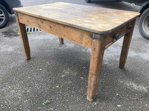 A Victorian rectangular pine kitchen table, width 132cm, dep...