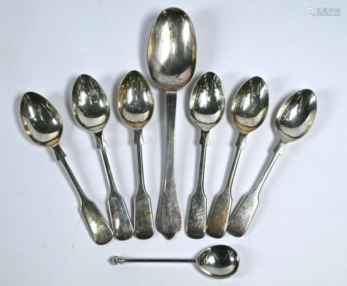 Elizabeth II Britannia silver dognose spoon