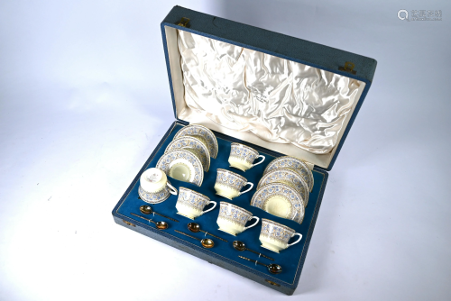 Cased set of six Royal Worcester 'Lady Evelyn' coffee