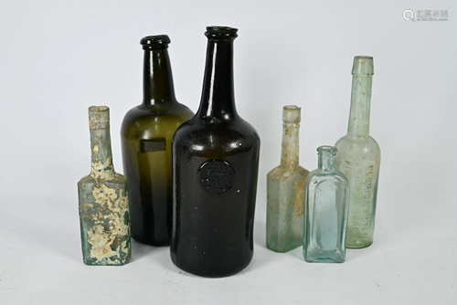 18th century green glass bottle of mallet form,