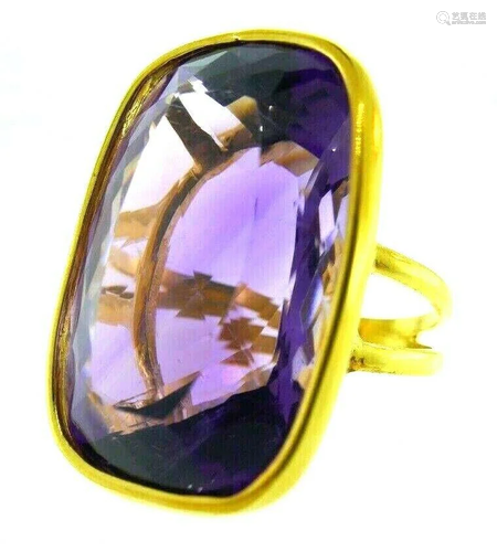 VINTAGE 18k Yellow Gold & Amethyst Cocktail Ring Circa