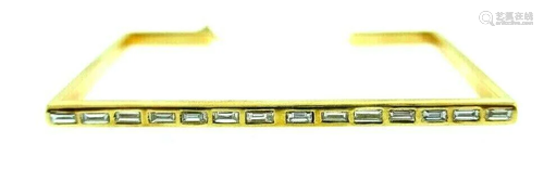 GROOVY 18k Yellow Gold & Baguette Cut Diamond Square