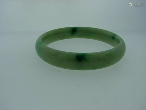 JADE BANGLE VINTAGE BRACELET