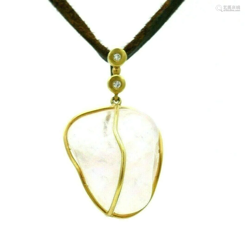 18k Yellow Gold Leather Rose Quartz Diamond Pendant