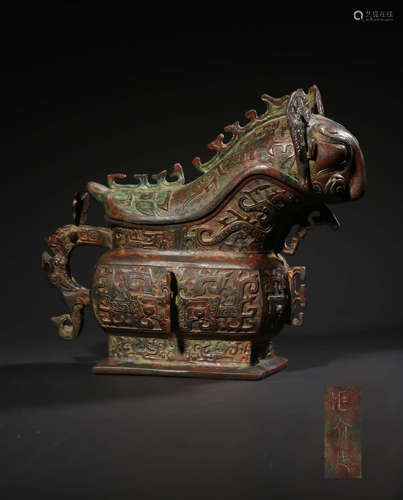 chinese bronze wine vessel