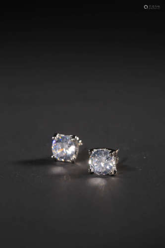 chinese 1 cara diamond-size earring