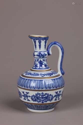Blue-and-white Ewer