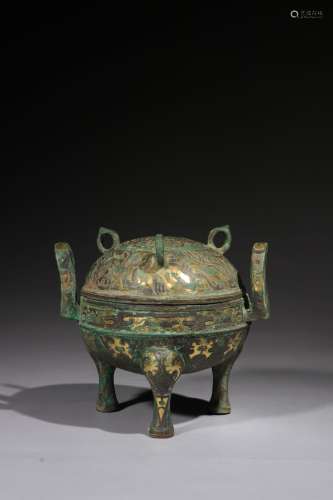 Copper Tripod Ding Vessel with Gold and Silver Inlay