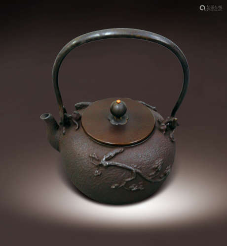 日本鶴紋鐵壺