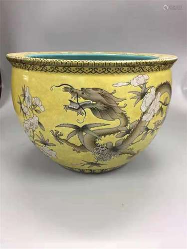 A QING DYNASTY GUANGXU DAYAZHAI DRAGON DESIGN JAR