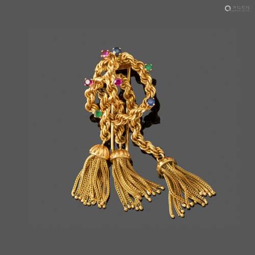 Broche passementerie, vers 1950. En or jaune 18k représentan...