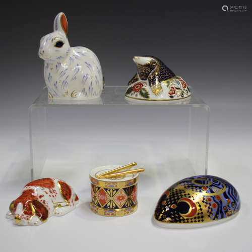 Two Royal Crown Derby Collector's Guild Imari paperweights, ...