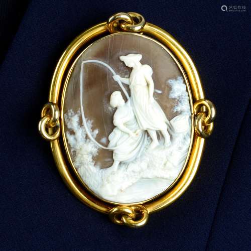 A Victorian gold shell cameo brooch,