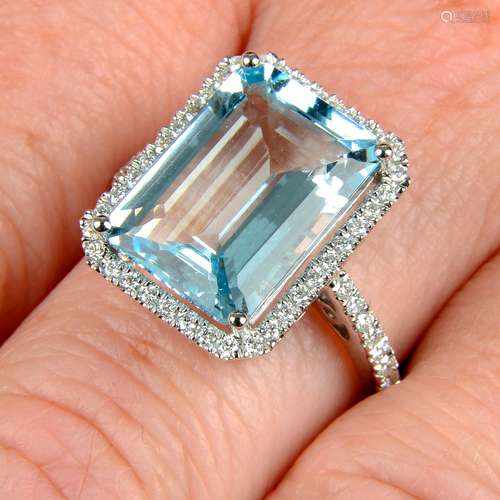 An 18ct gold aquamarine and brilliant-cut diamond ring.Aquam...