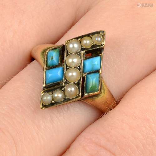 A late Victorian 15ct gold turquoise and split pearl ring.Ri...