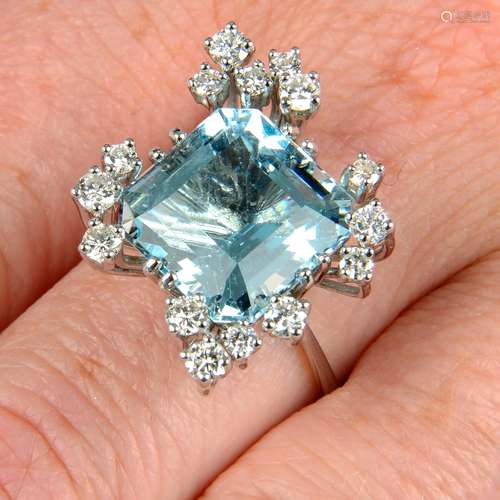 A 1970s 18ct gold aquamarine and diamond cocktail ring.Aquam...