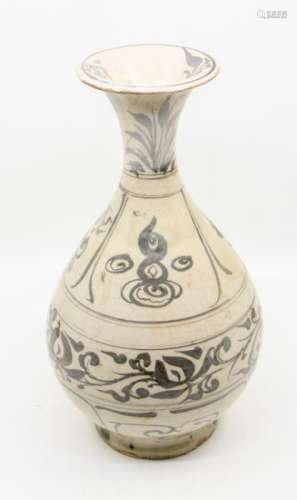 A porcelain Yuhuchunping vase, painted in underglaze red, ox...