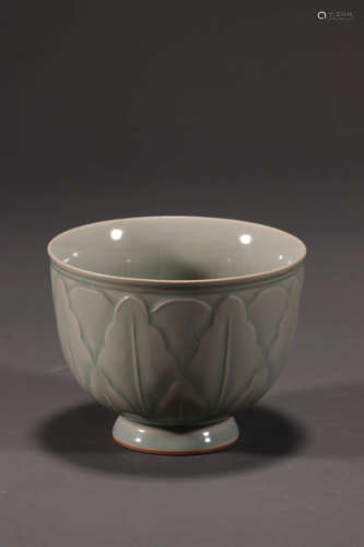 A Yue Ware Porcelain Cup