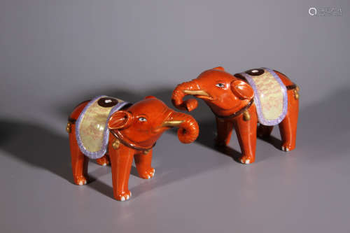 A Pair of Elephant Red And Gold Porcelain Figure