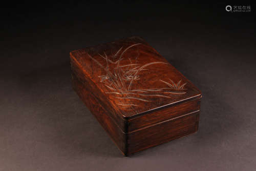 A Carved Flower Wood Box