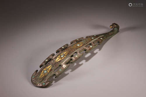 A Chinese Bronze Gold and Silver Inlaid Horse Head Hock