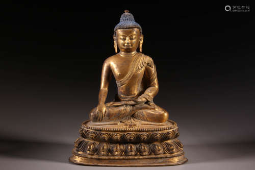 A Gilt Bronze Sakyamuni Figure Statue