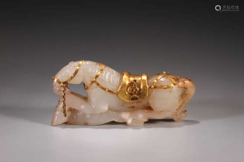 A Gold and Silver Inlaid Jade Horse Ornament