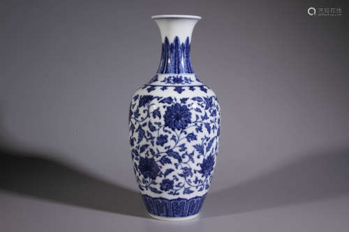 A Blue and White Flower Branch Pattern Porcelain Vase