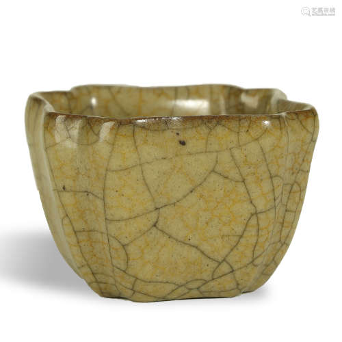 GUAN-TYPE PORCELAIN TEA CUP,SONG DYNASTY