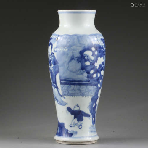 QING DYNASTY,BLUE AND WHITE FIGURE VASE