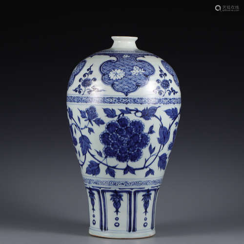 BLUE AND WHITE GLAZED VASE,QING DYNASTY