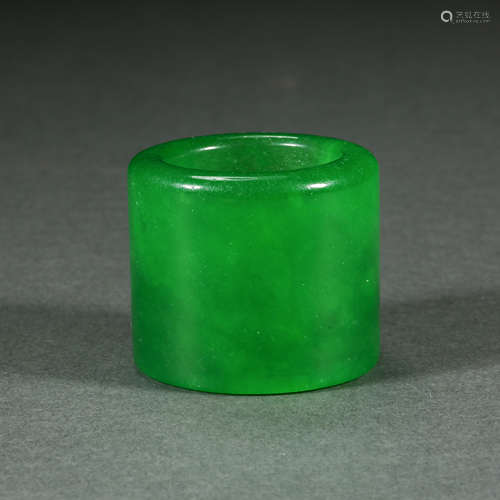 CHINESE JADEITE THUMB RING