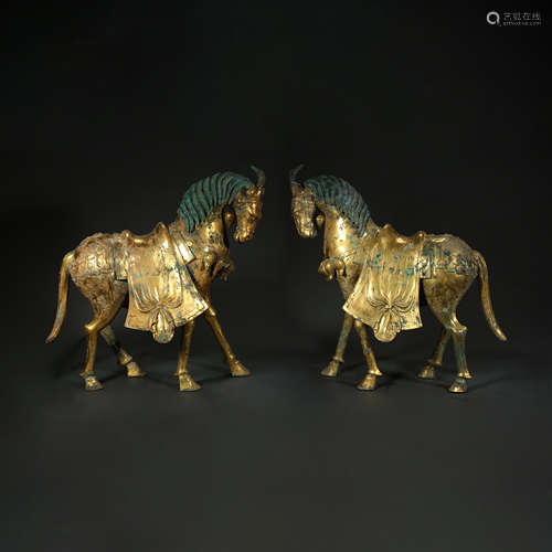 A PAIR OF CHINESE HAN DYNASTY BRONZE GILT HORSES