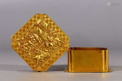 CHINESE COPPER GILT COVER BOX