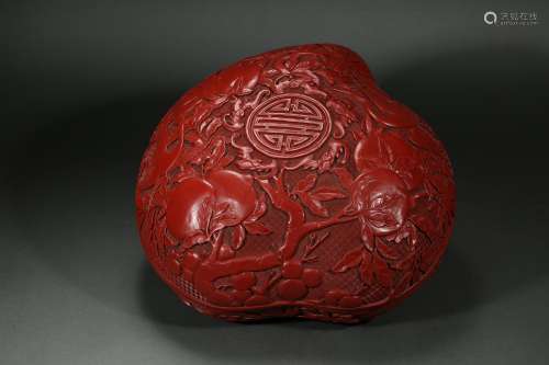 CHINESE PEACH LACQUERWARE BOX, QING DYNASTY