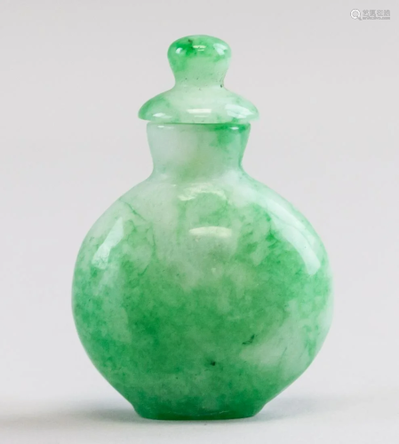 Chinese Green Jade Carved Snuff Bottle