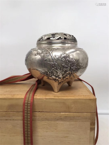 A CHINESE CARVED FLOWERS OPENWORK SILVER INCENSE BURNER
