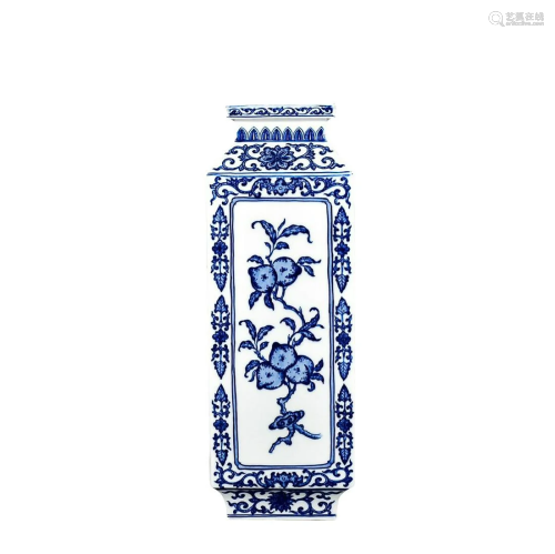 BLUE & WHITE ' FLORAL ' VASE