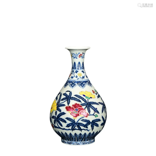 BLUE & WHITE AND PAINTED 'FLORAL' PEAR-FORM VASE