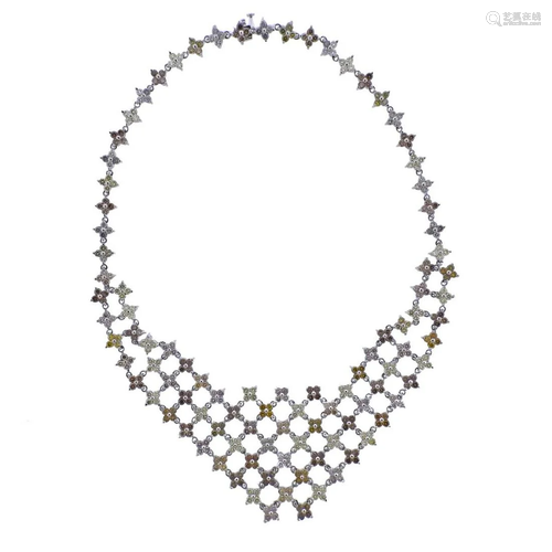 18k Gold 31.22ctw Fancy Diamond Necklace