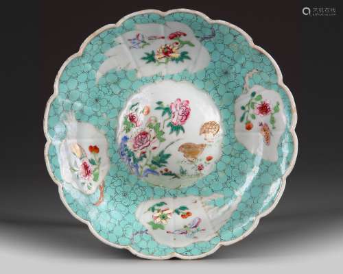 A CHINESE FAMILLE ROSE LOBED DISH, 18TH CENTURY