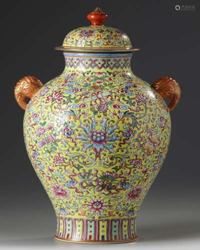 A CHINESE FAMILLE ROSE YELLOW-GROUND VASE, CHINA, 20TH CENTU...
