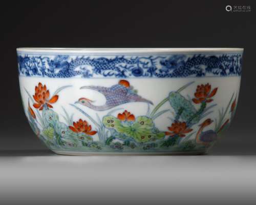 A DOUCAI 'MARRIAGE' BOWL,QING DYNASTY (1644-1911)