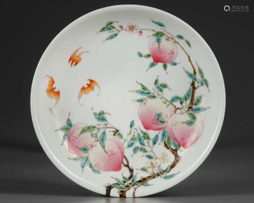 A FINE AND EXCEPTIONAL FAMILLE ROSE ‘PEACH’ DISH YONGZHENG S...