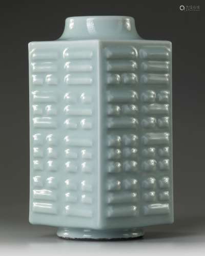 A CHINESE CELADON-GLAZED CONG-FORM VASE, XUANTONG SIX-CHARAC...