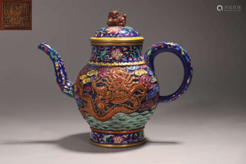 紫砂画珐琅彩茶壶