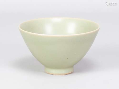 AGNETE HOY (1914-2000) for Bullers Studio; a porcelain foote...