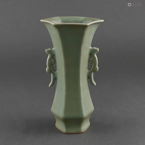 A LONGQUAN CELADON HEXAGONAL VASE, GU