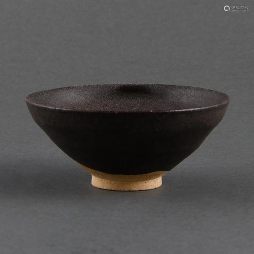 A BLACK-GLAZED 'JIAN' TEABOWL