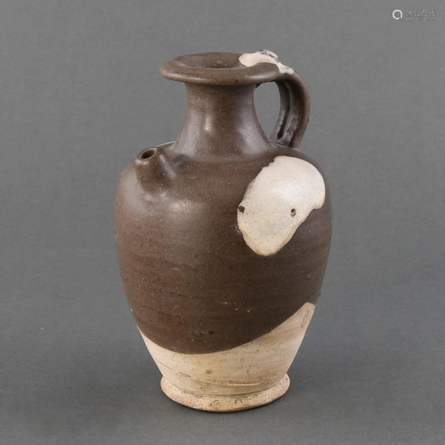 A 'LUSHAN' PHOSPHATIC SPLASH-GLAZED EWER